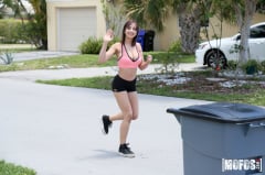 Marilyn Mansion - Hot Teen Gets Recycled | Picture (1)
