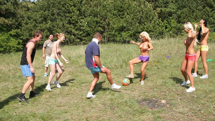 Lets Play Suck-Her