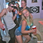 Aline in 'A Perfect Combo'