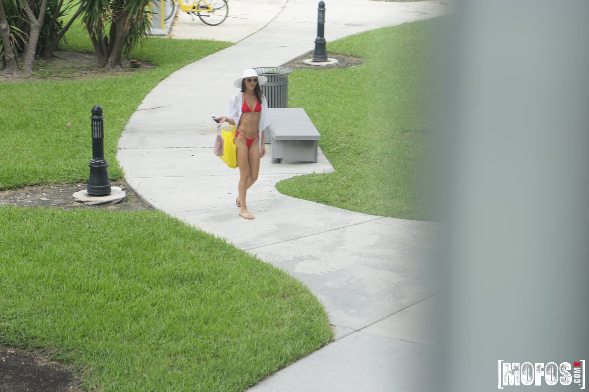 Celeb Look-Alike in Thong Bikini