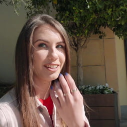 Ukrainian Babe Loves Public Sex