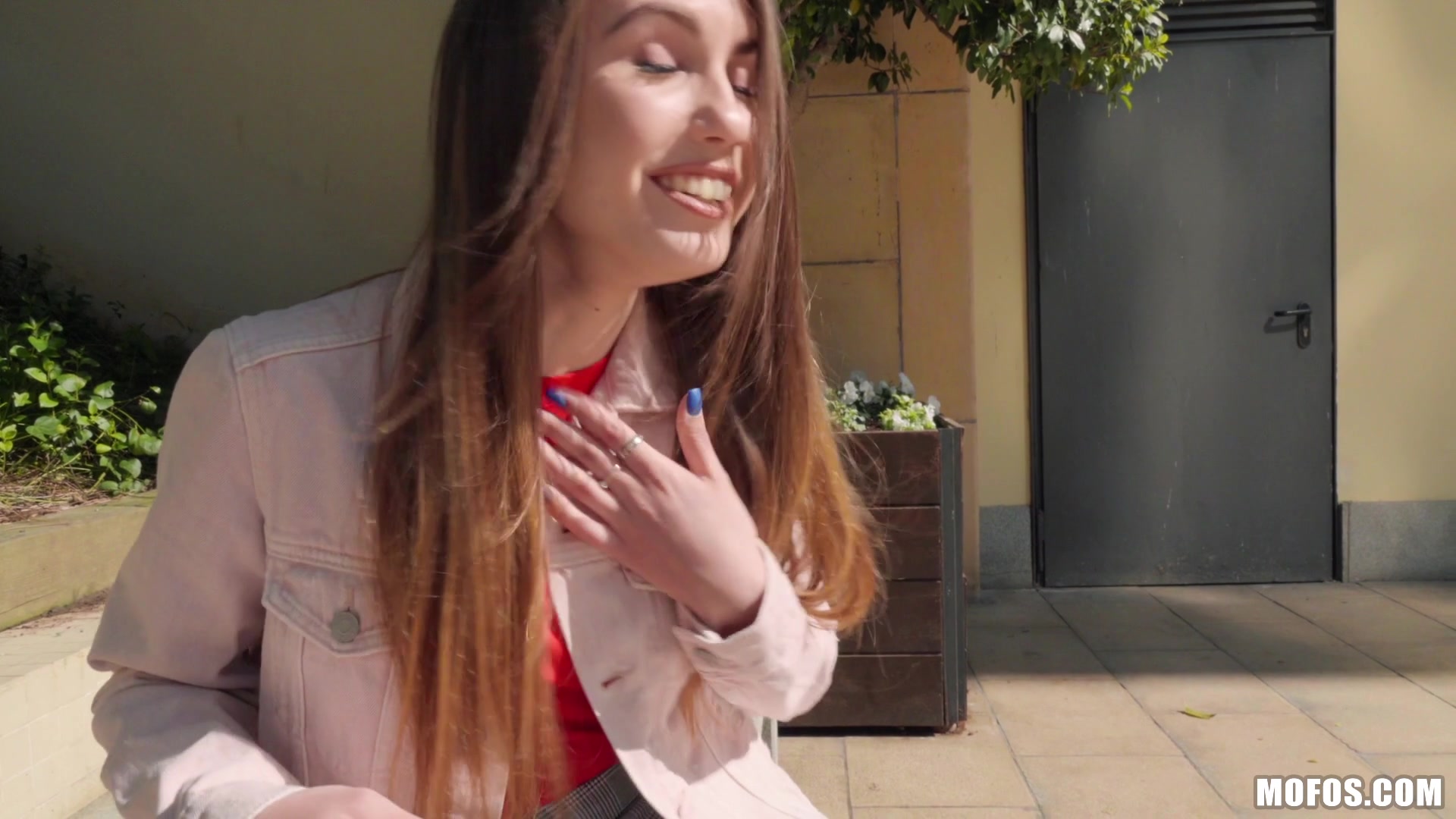 Ukrainian Babe Loves Public Sex