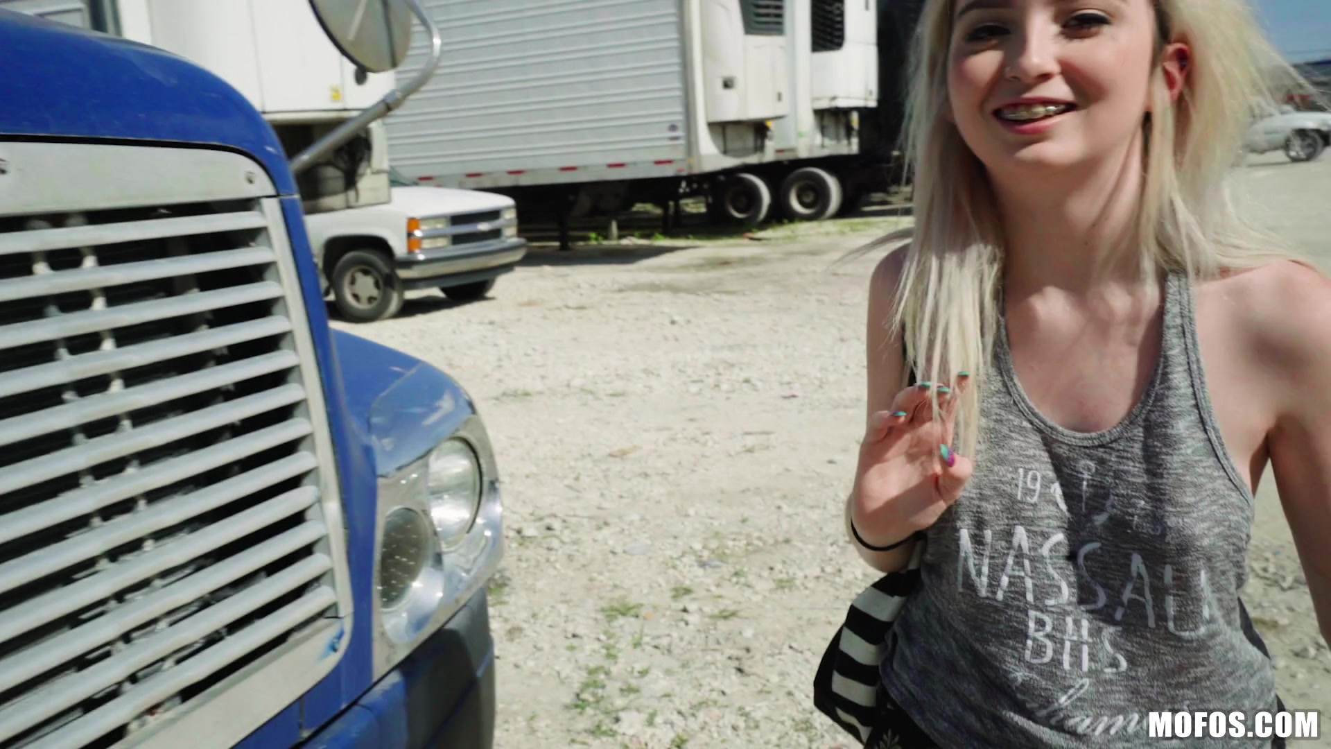 Blonde Teen Fucks For Ride