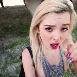 Blonde Teen Fucks For Ride