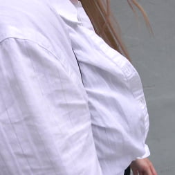 Curvy Glasses Chick Outdoor Sex
