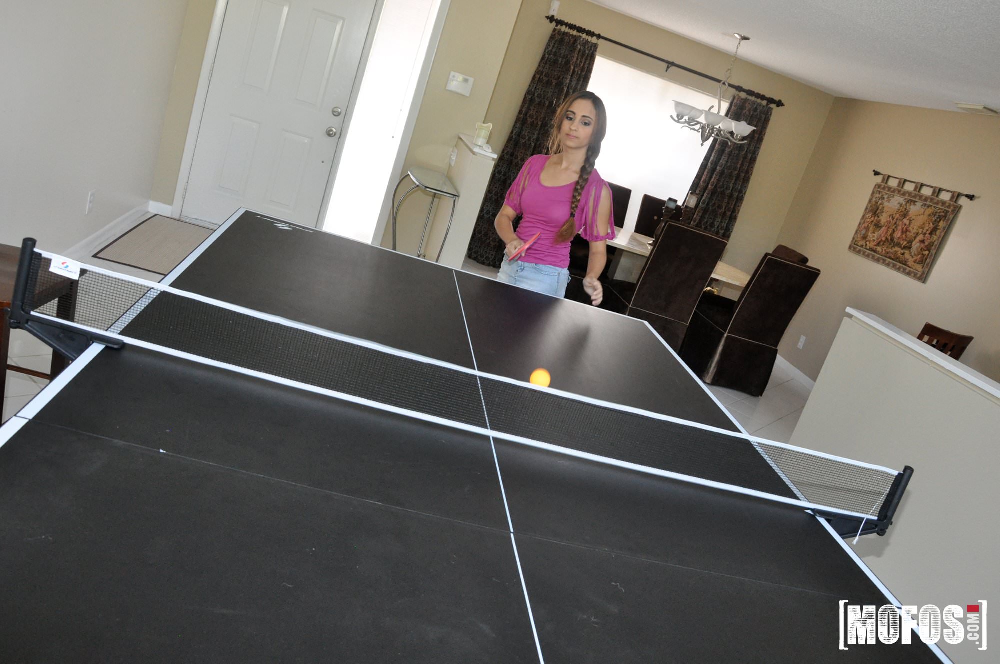 Sucking Balls at Table Tennis